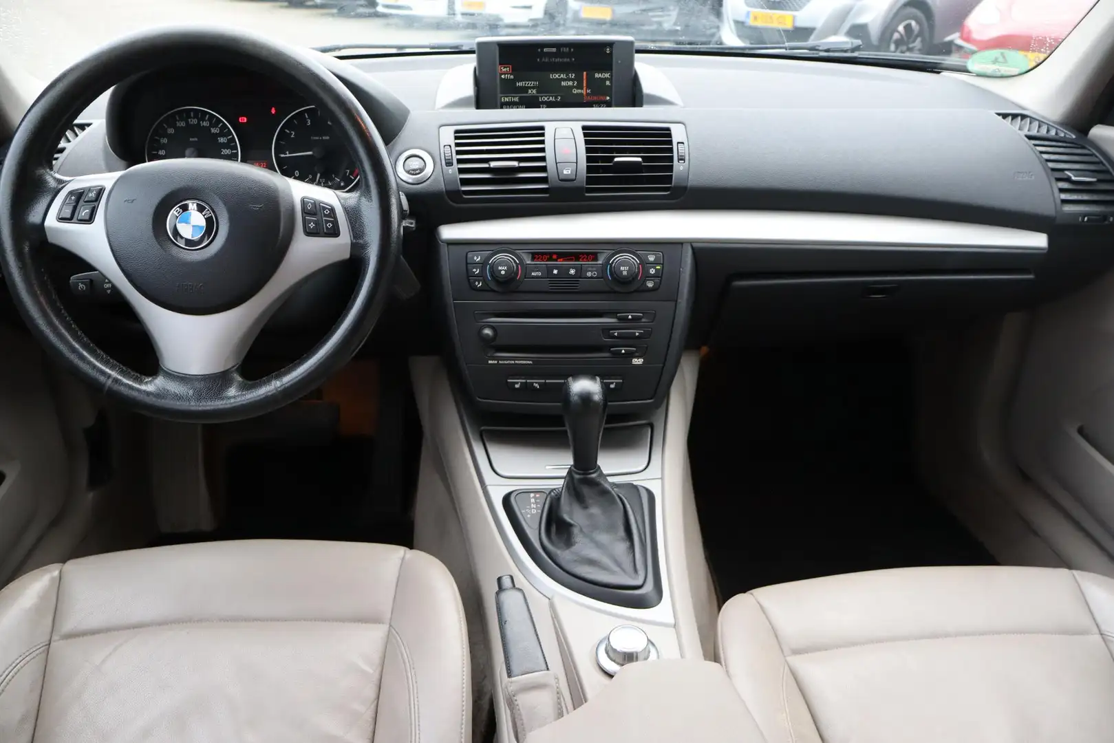 BMW 120 1-serie 120i High Executive Lederen interieur, Cru Noir - 2