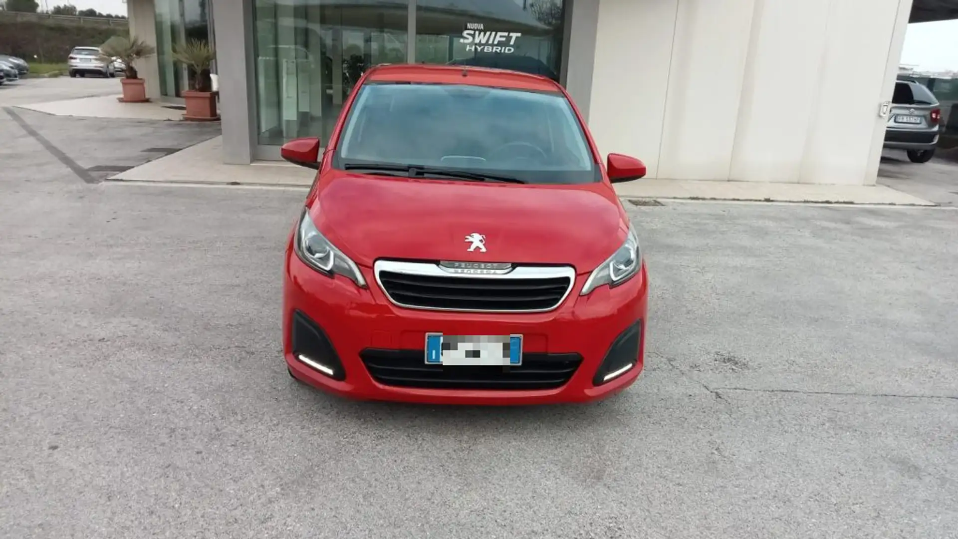 Peugeot 108 PureTech 82 5 porte Allure RECANATI Rosso - 2