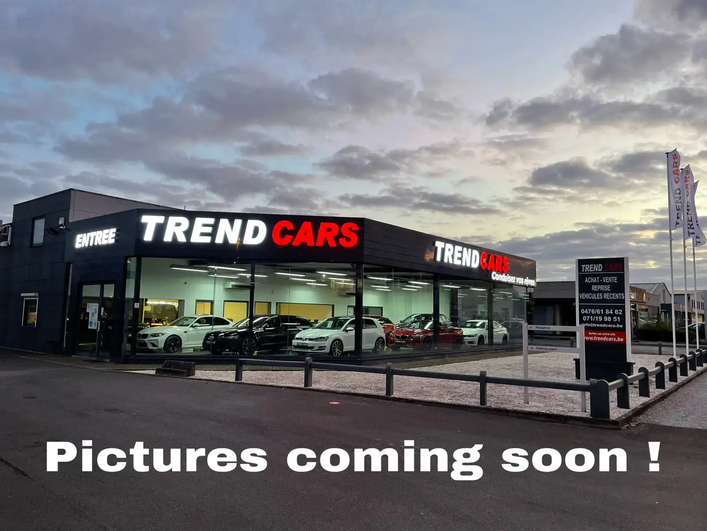 BMW X3 2.0d sDRIVE18 MAN SHADOW BLUETOOTH GPS LED CUIR Grijs - 1