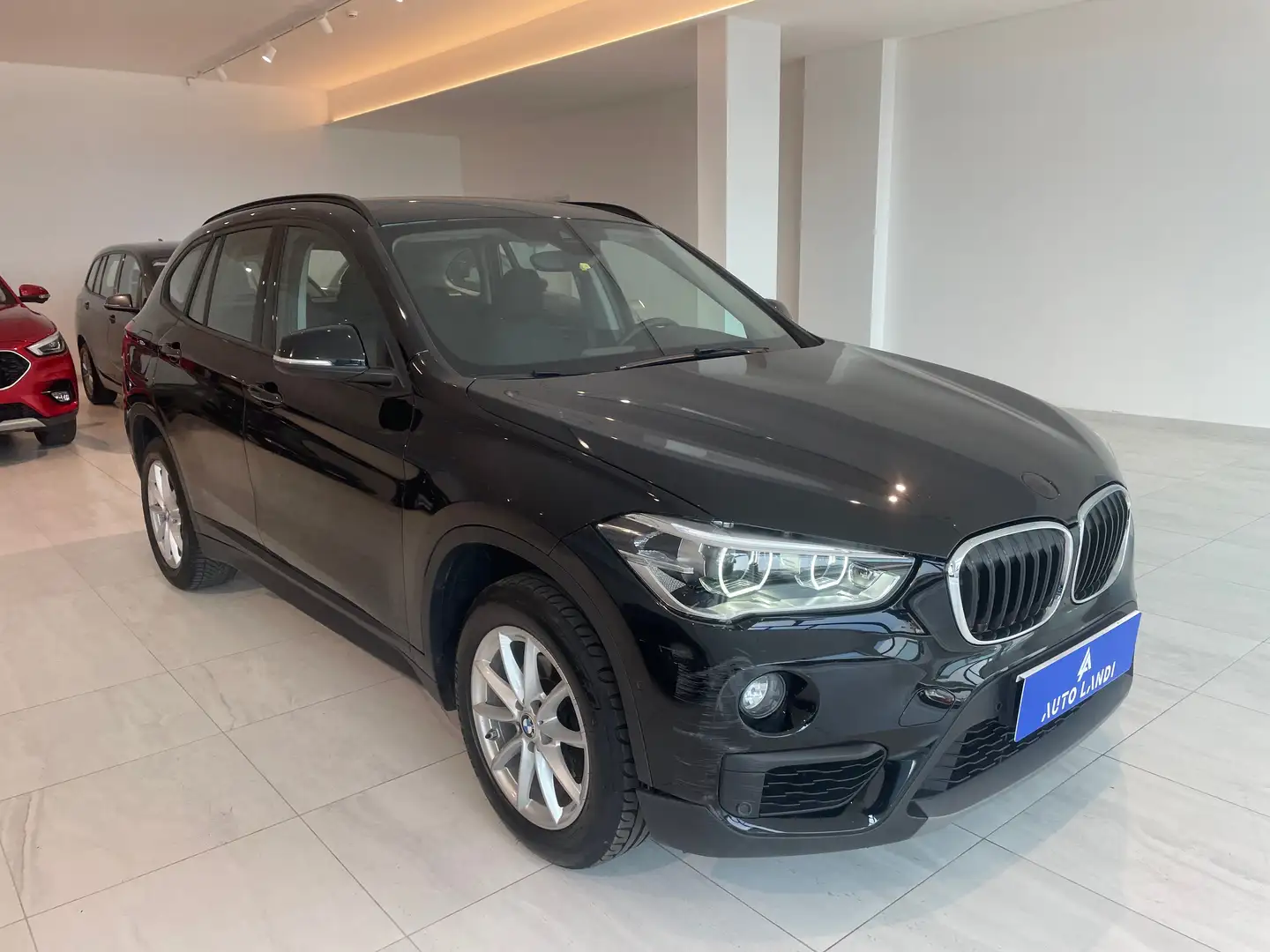 BMW X1 sdrive16d Business Nero - 2