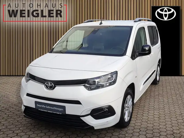 Toyota Proace City Verso L1 Team D 1.2 Automatik