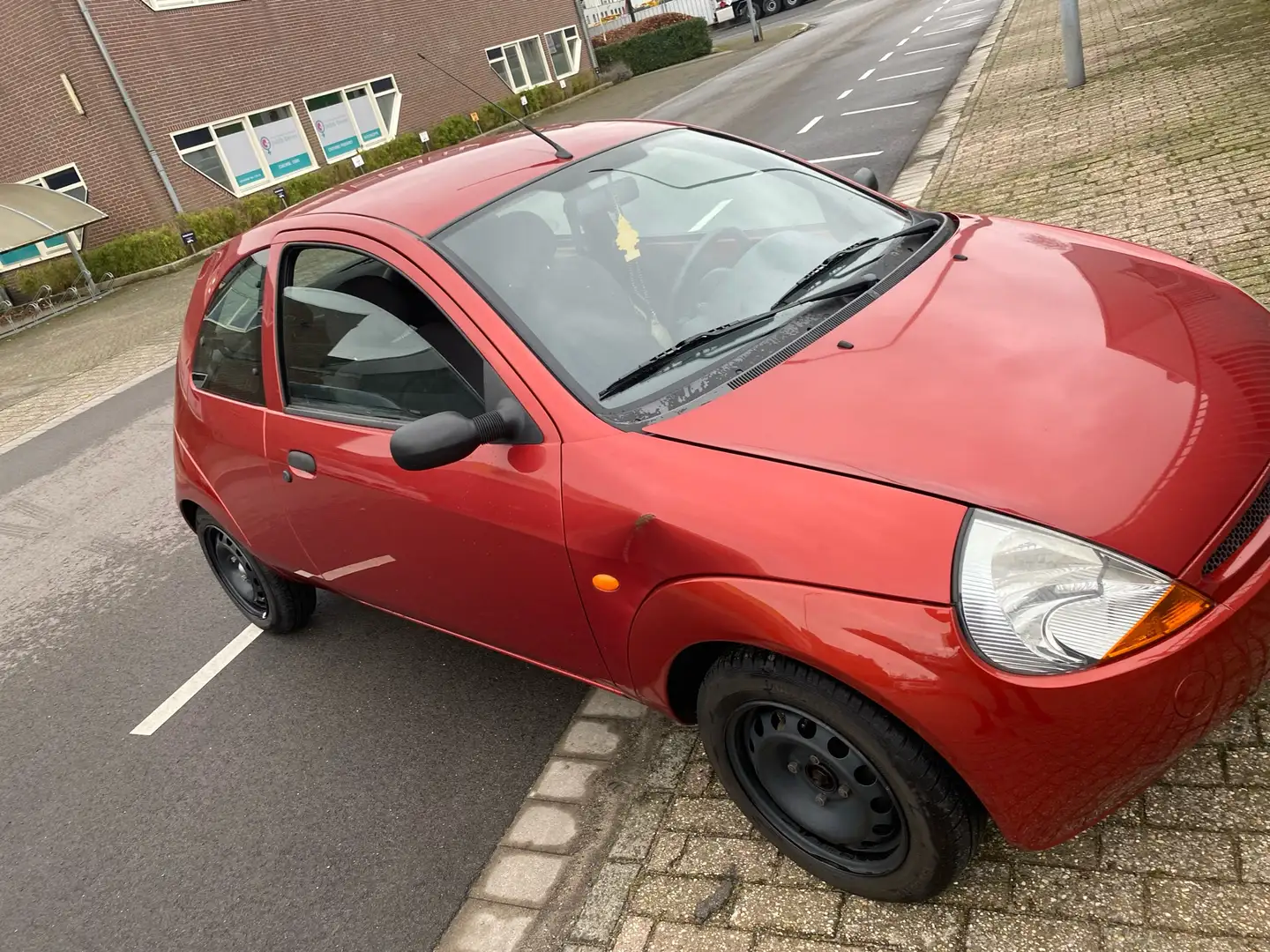 Ford Ka/Ka+ 1.3 Cool & Sound Rojo - 2