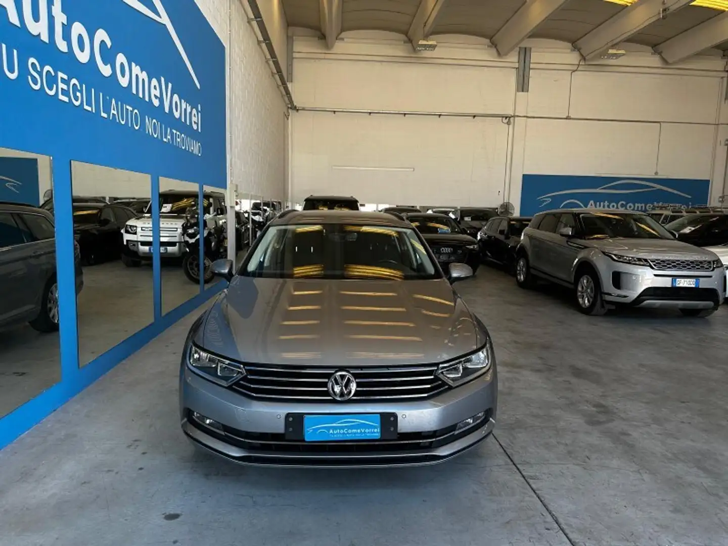 Volkswagen Passat Variant Passat Variant 2.0 TDI DSG Business BlueMotion Tec Beige - 1
