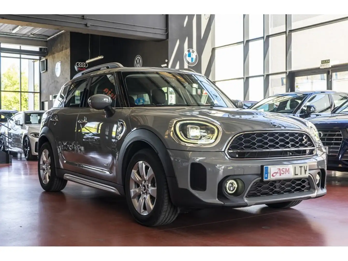 MINI Cooper Countryman SE ALL4 AUT. Gris - 2