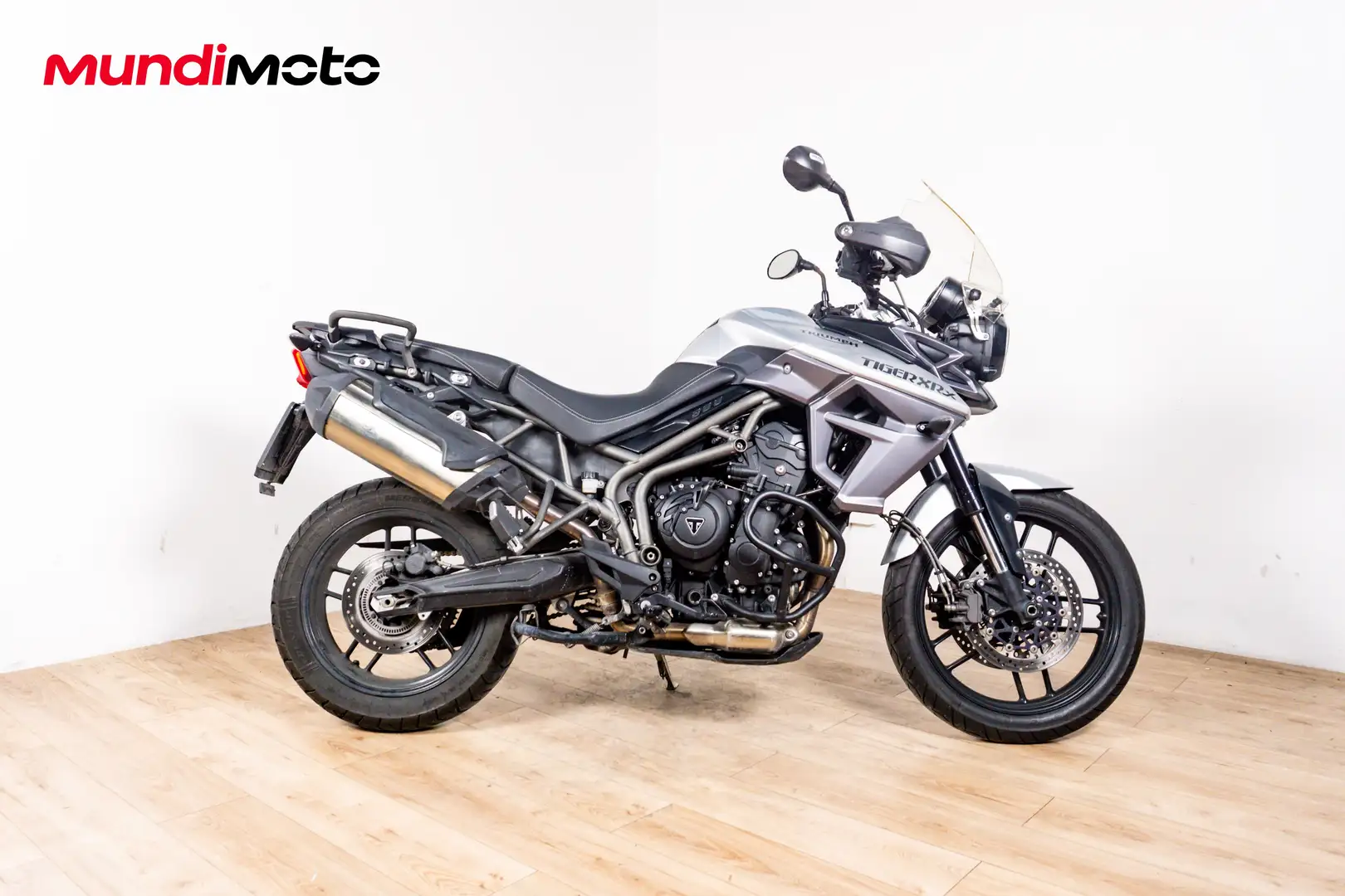 Triumph Tiger 800 - 1