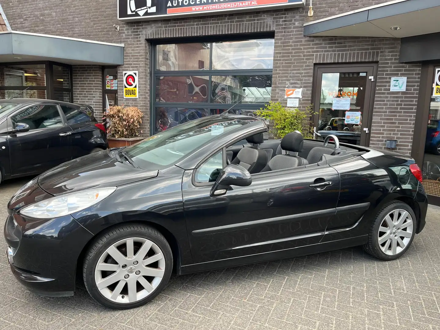 Peugeot 207 CC 1.6 THP 150PK SPORT Negro - 2