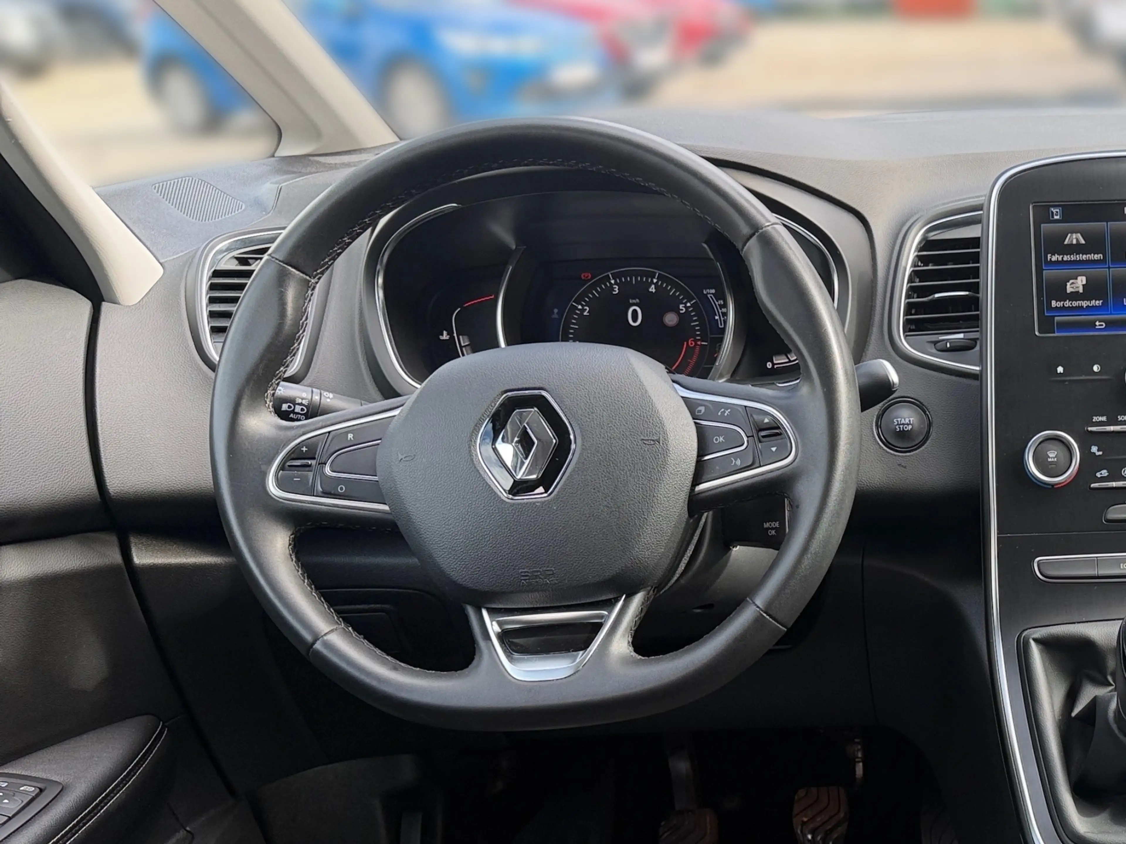 Renault Scenic Scénic TCe 115 PF Zen Zen — photo 15