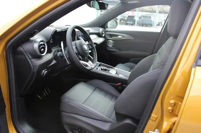 Alfa Romeo Tonale Veloce Plug-in e-AWD 1.3 270PS AWD Ansicht 4