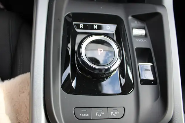 Alfa Romeo Tonale Veloce Plug-in e-AWD 1.3 270PS AWD Ansicht 13