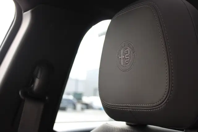 Alfa Romeo Tonale Veloce Plug-in e-AWD 1.3 270PS AWD Ansicht 17