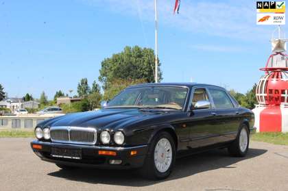 Daimler Six 4.0 *1e EIG !! *NIEUWSTAAT *PAPIEREN AANWEZIG