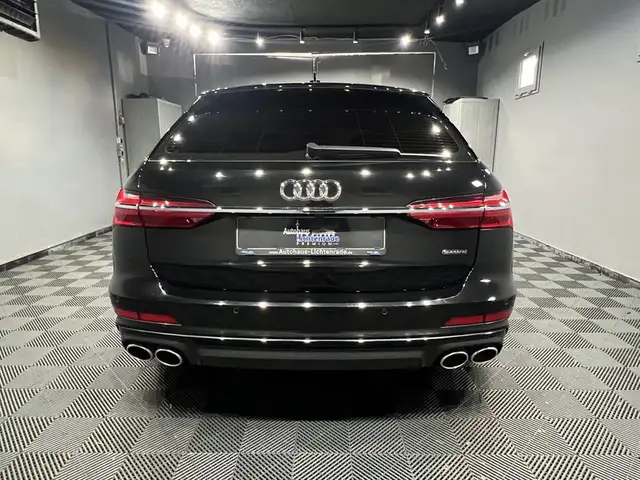 Audi A6 Avant view 7