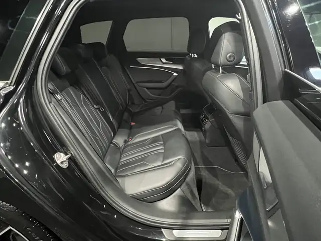 Audi A6 Avant view 14