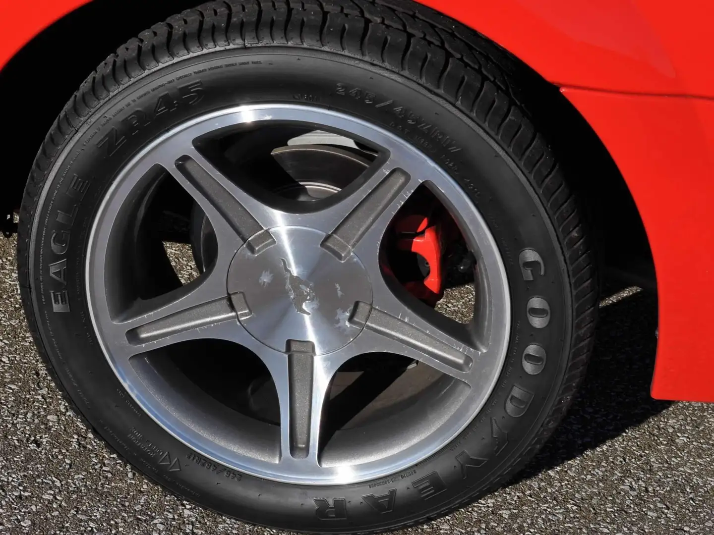 Ford Mustang Червоний - 2