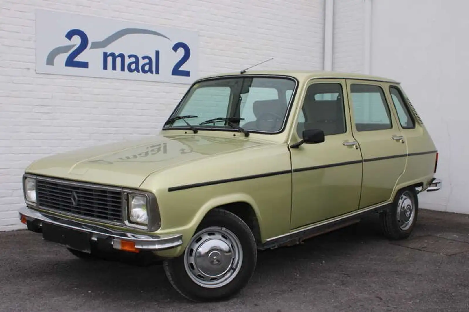Renault R 6 met oldtimerkeuring! Verde - 1