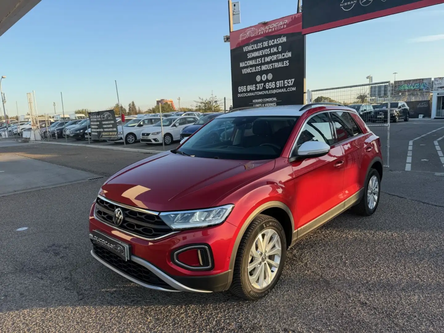 Volkswagen T-Roc 2.0TDI Life 85kW Burdeos - 2