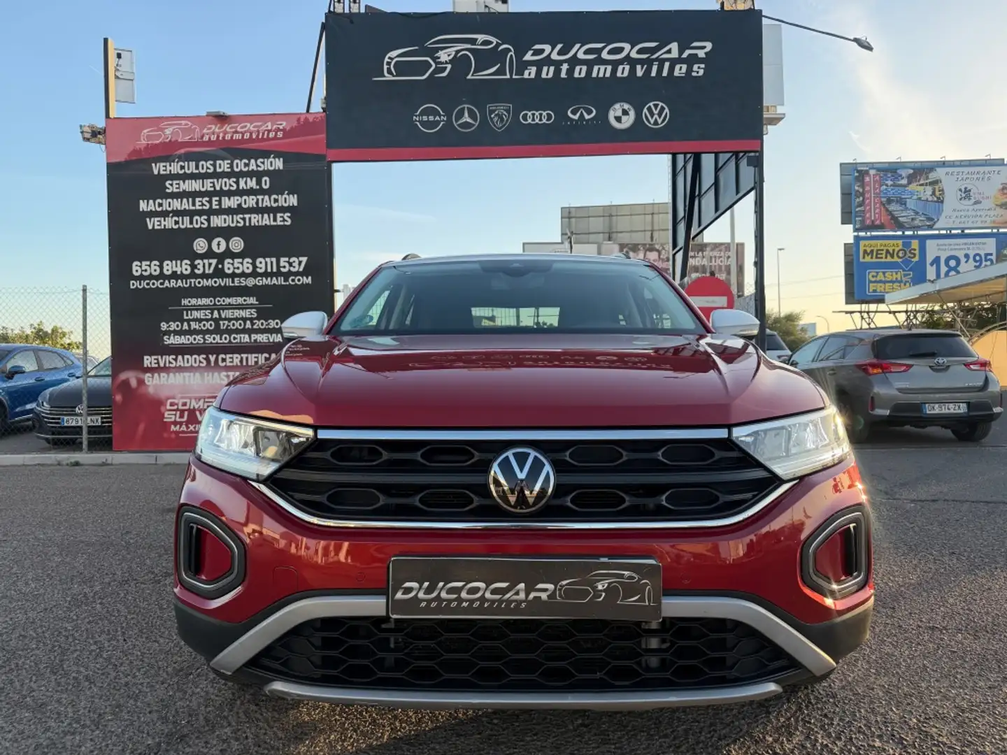Volkswagen T-Roc 2.0TDI Life 85kW Burdeos - 1
