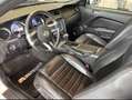 Ford Mustang - thumbnail 5