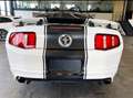 Ford Mustang - thumbnail 4