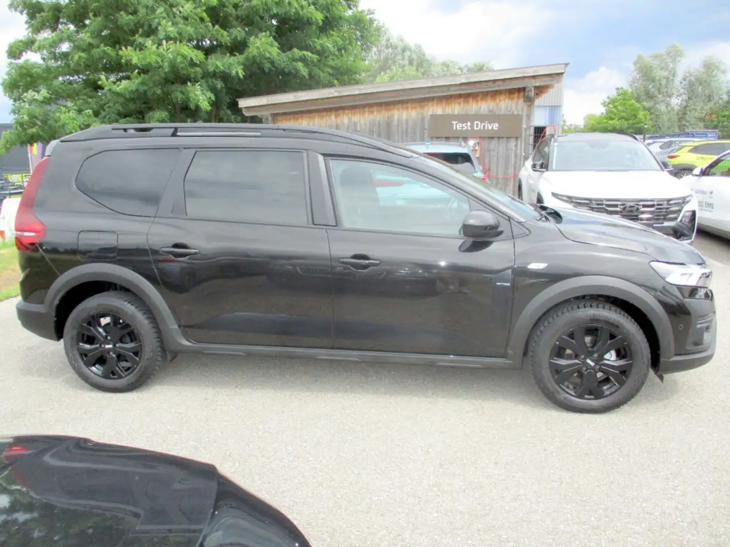 Dacia Jogger Ectreme TCE 110 Schwarz - 2