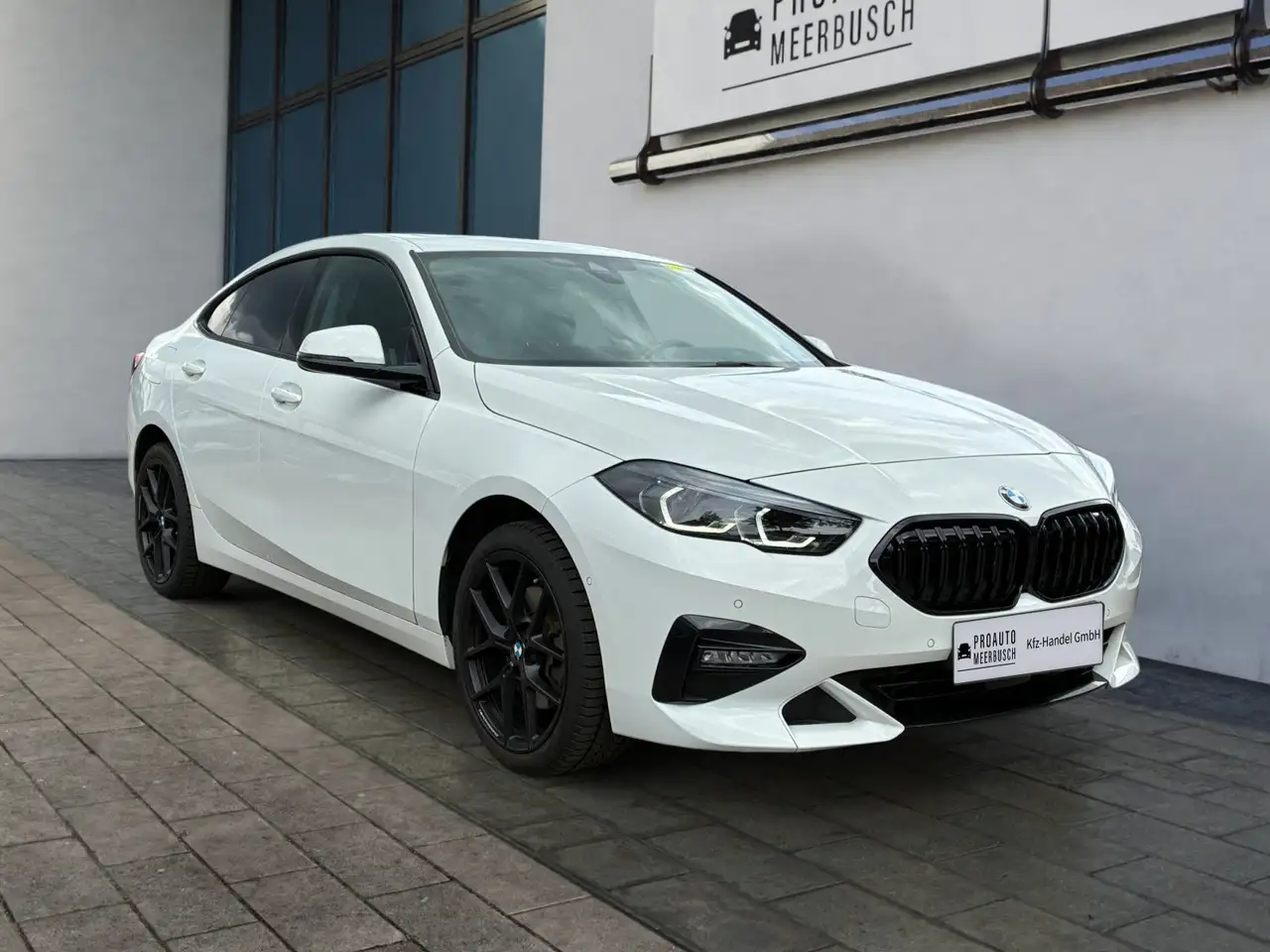 BMW 218 i Gran Coupe Sport Line HIFI/ADAPTLED/PANO/RFK, миниатюра 4