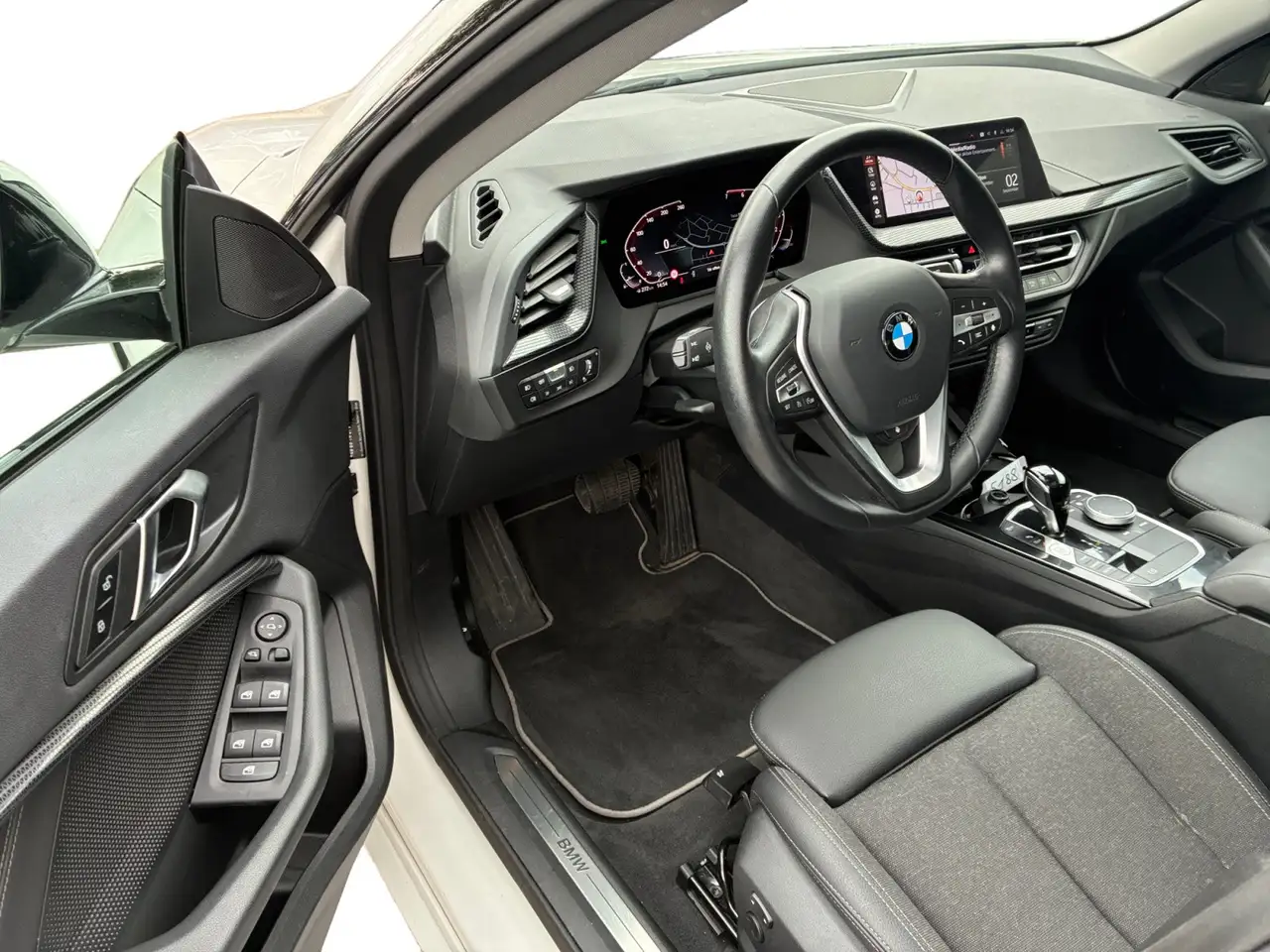 BMW 218 i Gran Coupe Sport Line HIFI/ADAPTLED/PANO/RFK, миниатюра 5