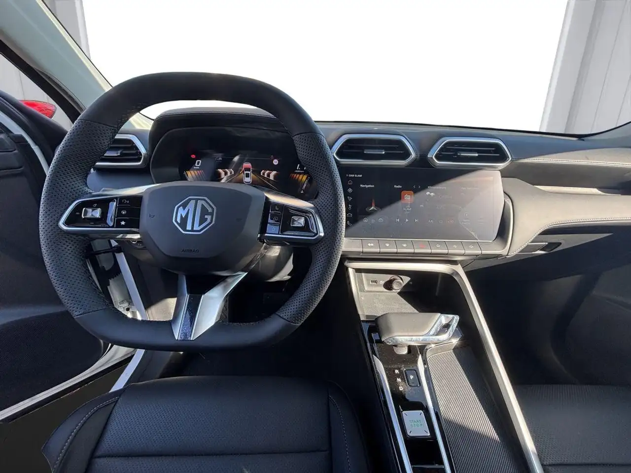 MG ZS Hybrid+ 145 kW Luxury 145 kW 360°Kamera ACC 14
