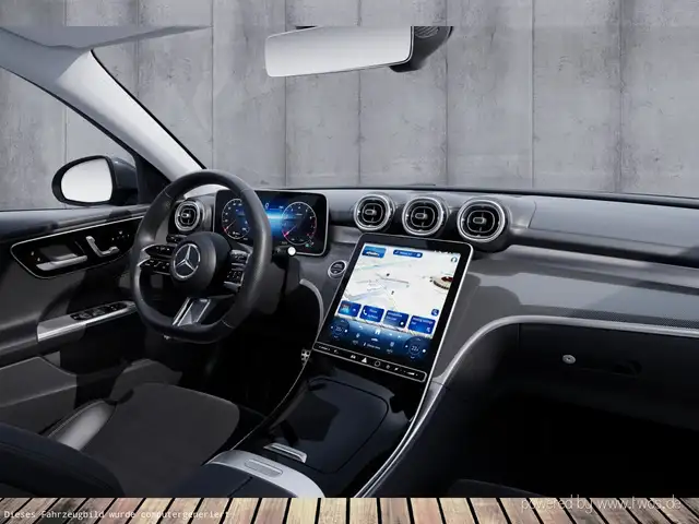 Mercedes-Benz C-Class view 10