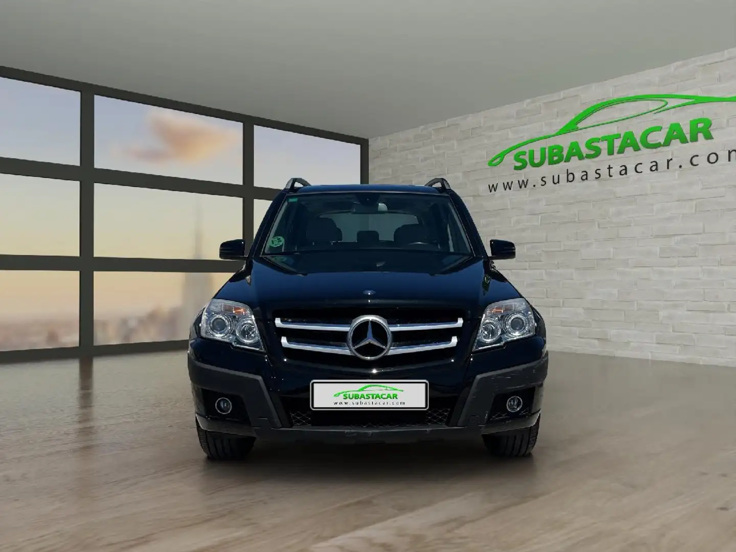 Mercedes-Benz GLK 300 4-MATIC Schwarz - 2