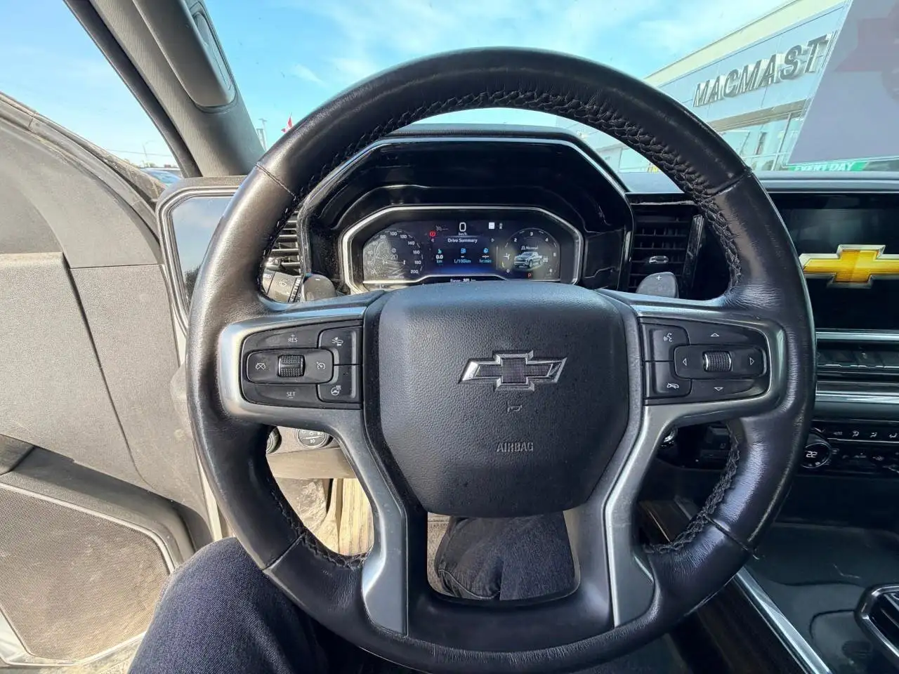 Chevrolet Silverado 1500 снимка Chevrolet Silverado 1500