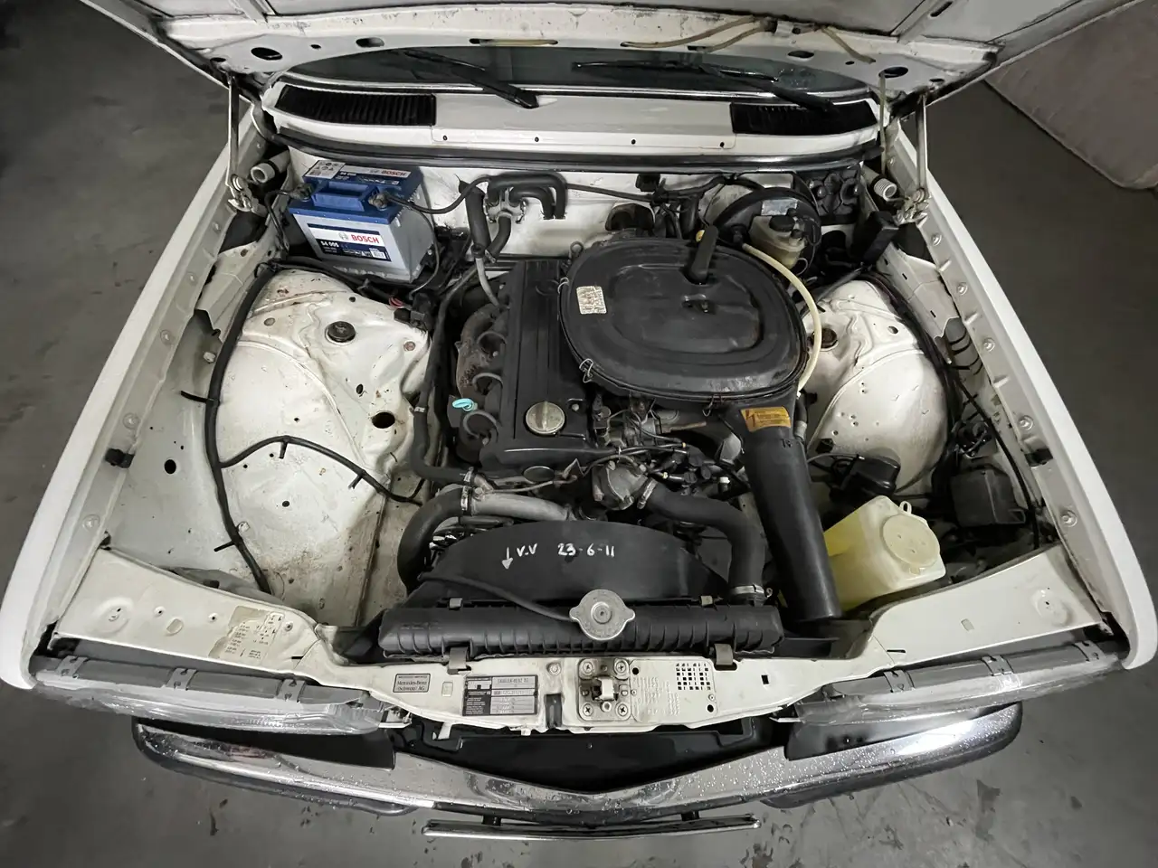 Mercedes-Benz E 230, foto 7