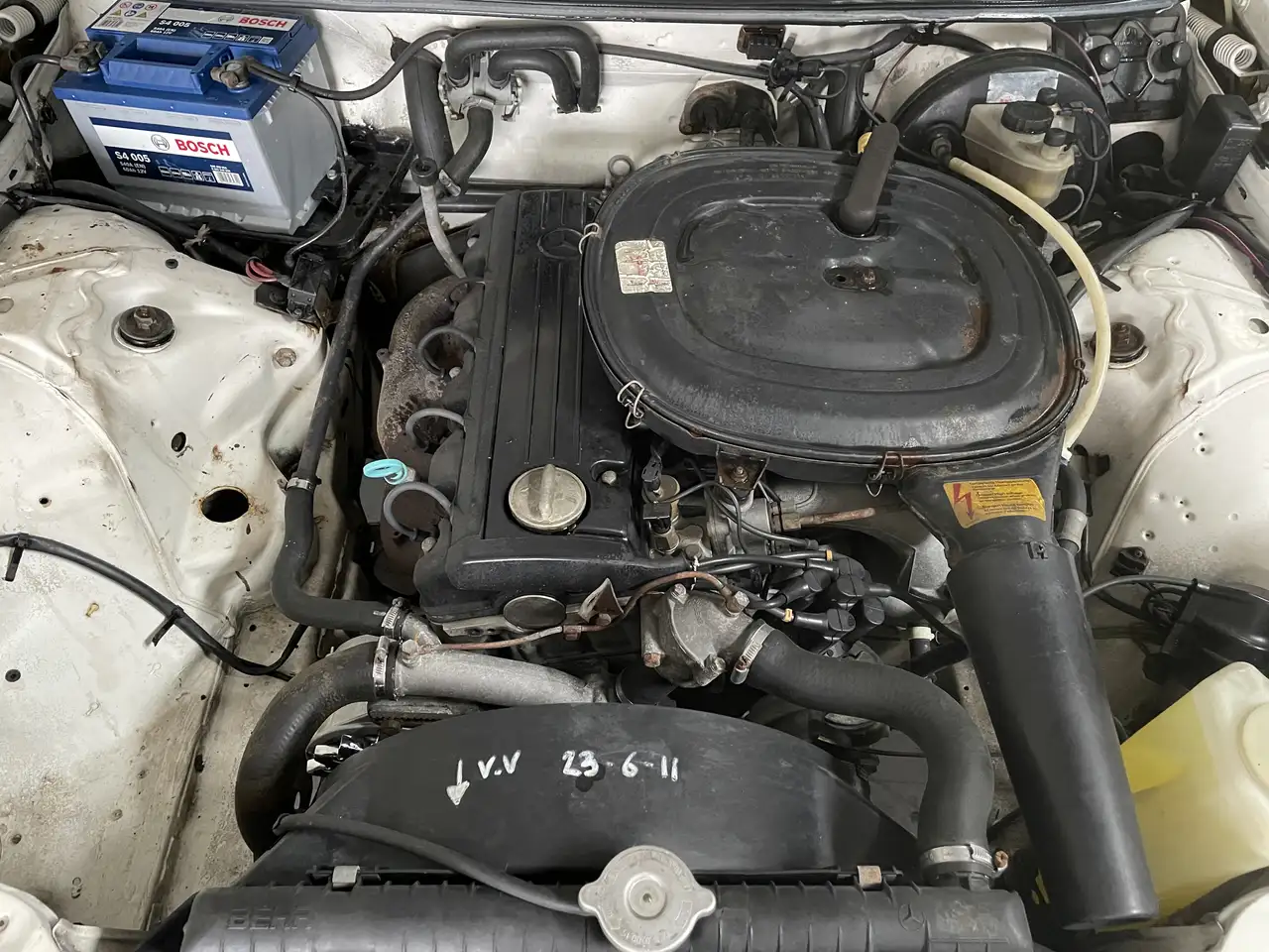 Mercedes-Benz E 230, foto 8