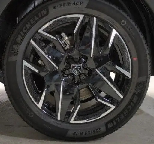 Peugeot 5008 view 10