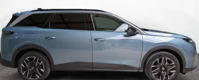Peugeot 5008 view 3