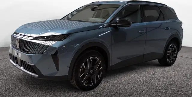 Peugeot 5008 main image