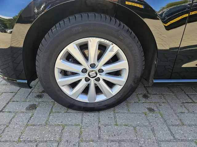 Seat Ibiza view 4