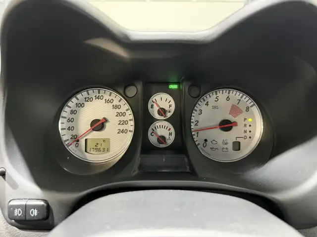 Mitsubishi Outlander view 13