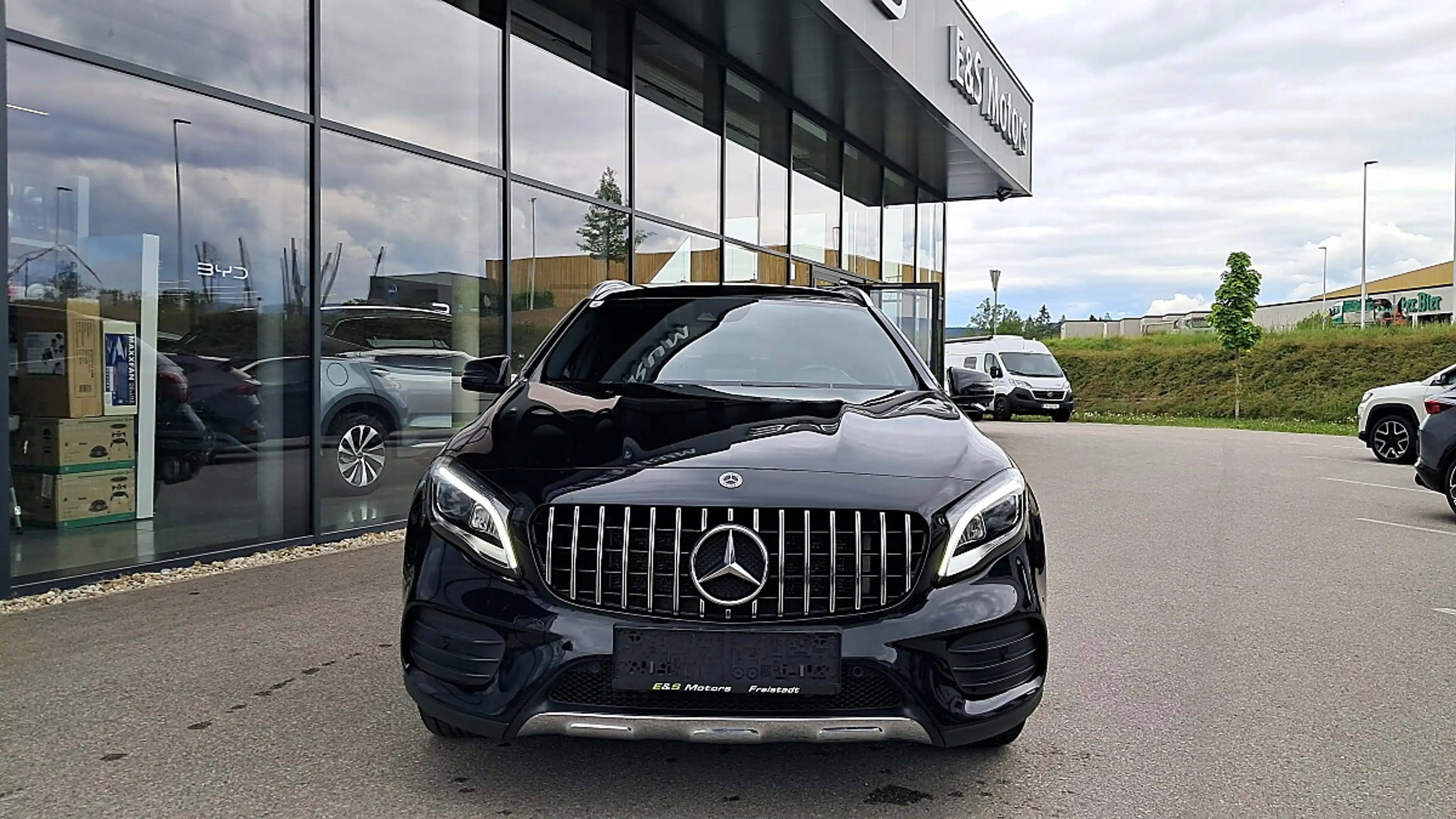 Mercedes-Benz GLA 220 d 4MATIC Aut., AMG Line — photo 8