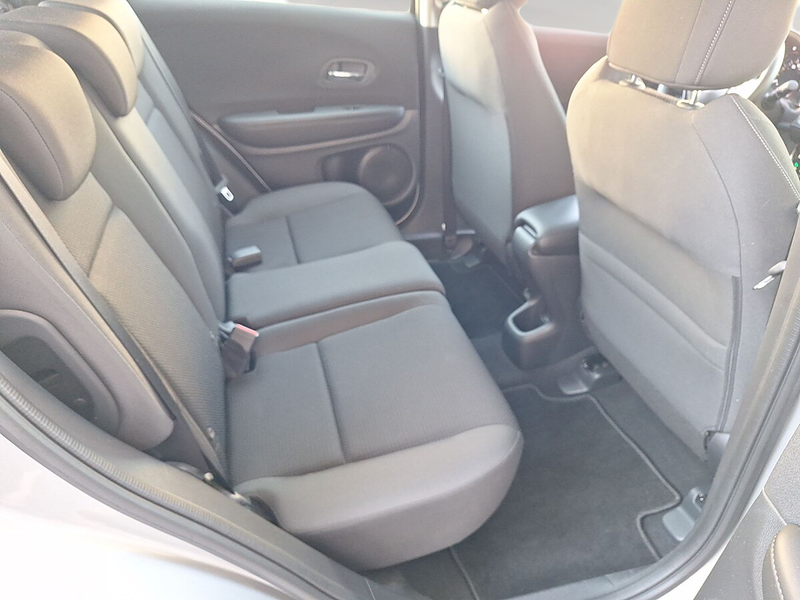 Honda HR-V 1,5 i-VTEC Comfort — photo 15