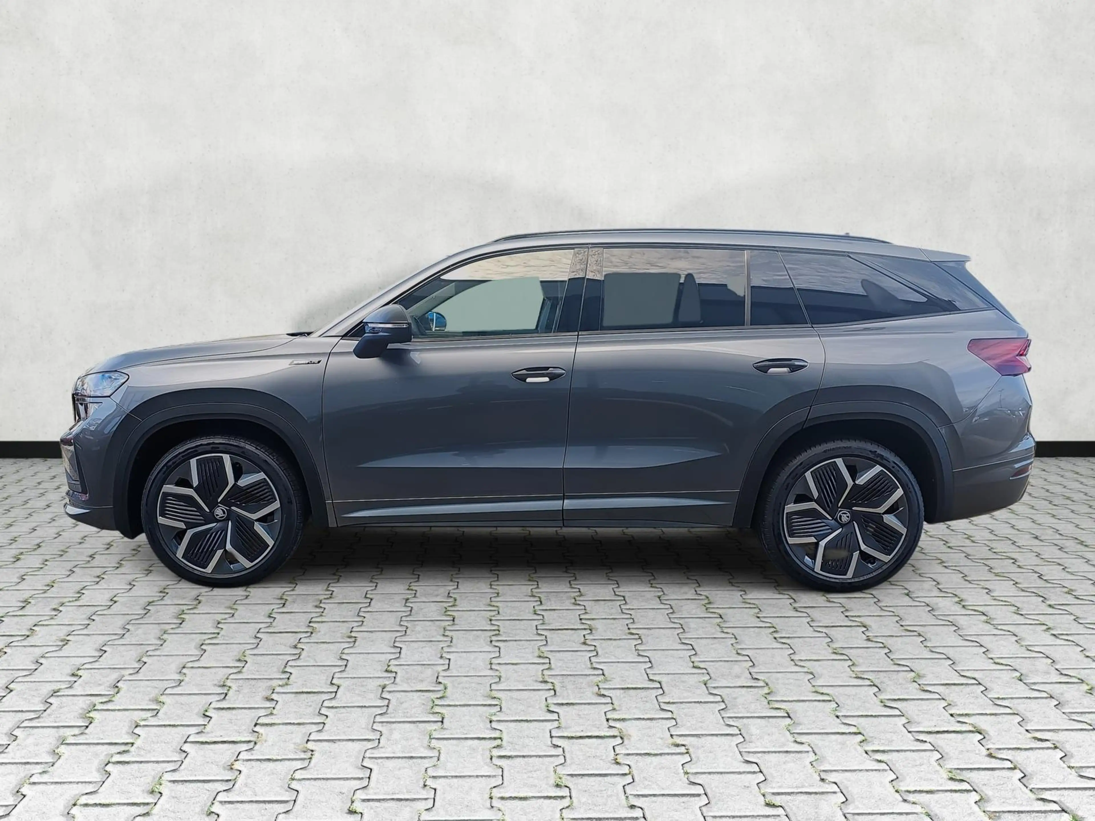 Skoda Kodiaq 1.5 TSI DSG Sportline 7Si Matrix AHK Pano — photo 5