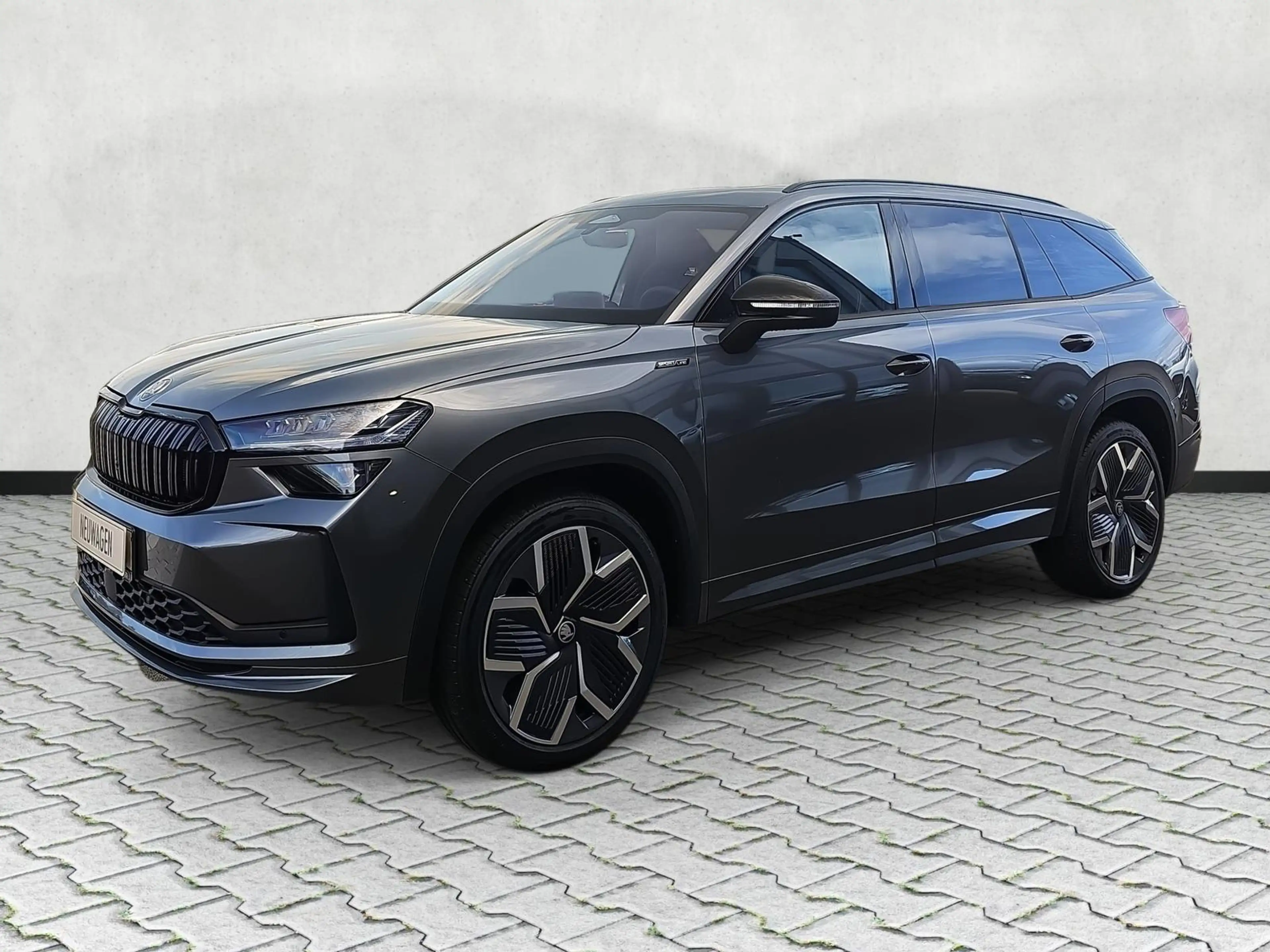 Skoda Kodiaq 1.5 TSI DSG Sportline 7Si Matrix AHK Pano — photo 4