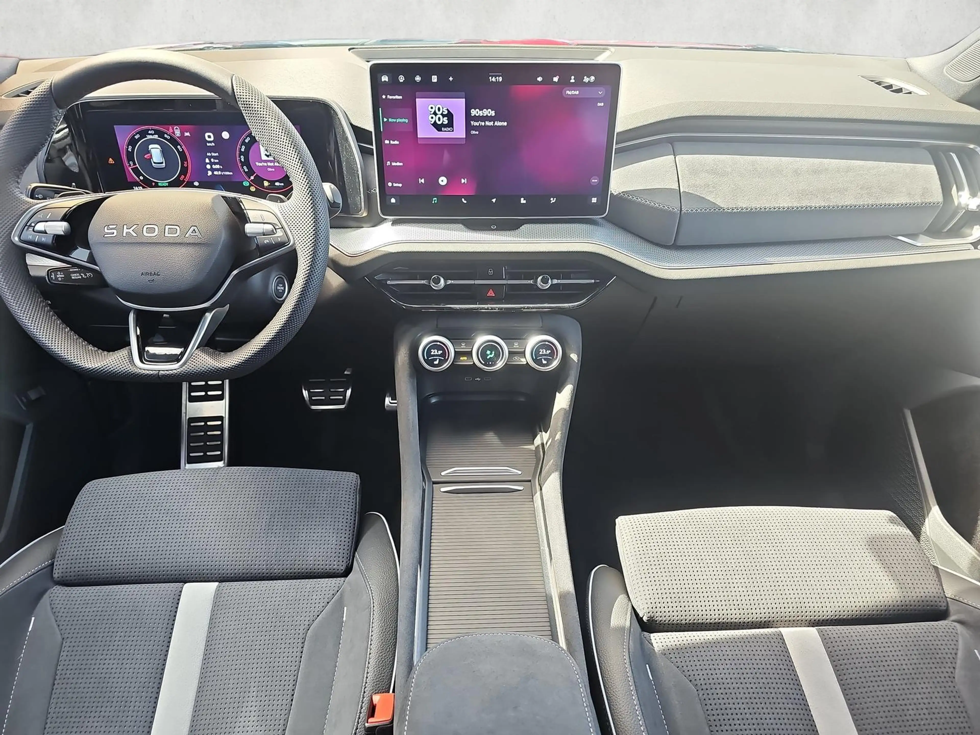 Skoda Kodiaq 1.5 TSI DSG Sportline 7Si Matrix AHK Pano — photo 12