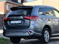 Mitsubishi Outlander Outlander 2.4 4WD Plug-In Hybrid • Camera • 20 Grijs - thumbnail 15