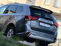 Mitsubishi Outlander Outlander 2.4 4WD Plug-In Hybrid • Camera • 20 Grijs - thumbnail 14