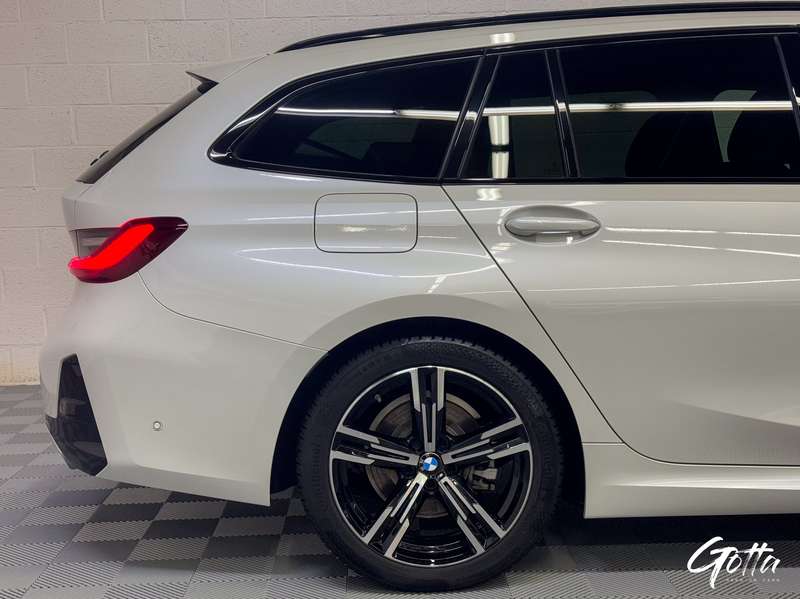 Photo du véhicule BMW 318