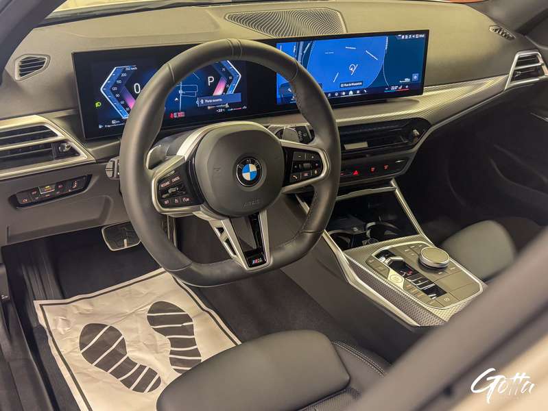 Photo du véhicule BMW 318