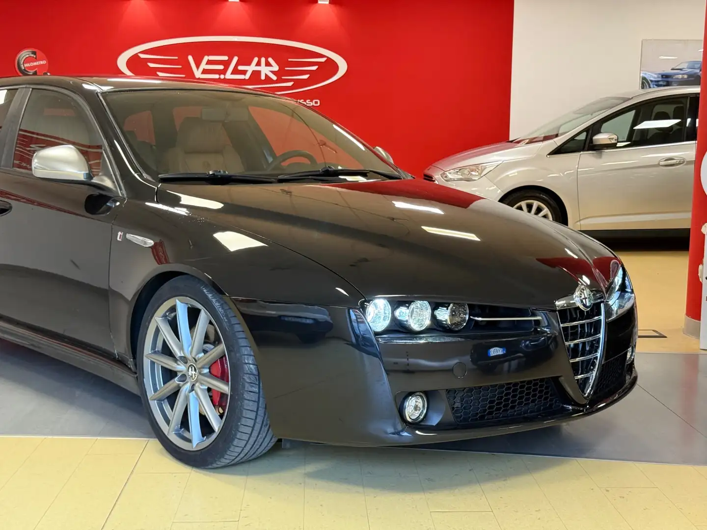 Alfa Romeo 159 1750 TBi Sportwagon TI Nero - 2