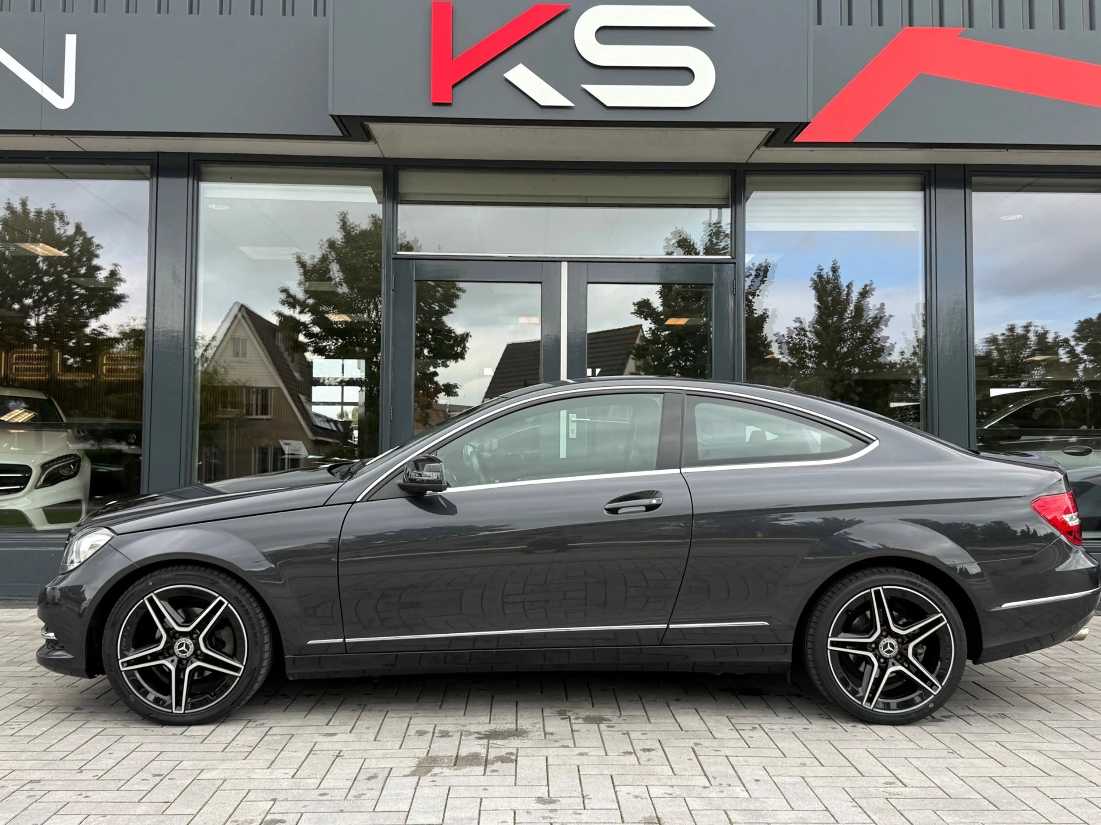 Mercedes-Benz C 180 Coupé Ambition 18inch AMG Automaat Xenon Navi 4850 — photo 10