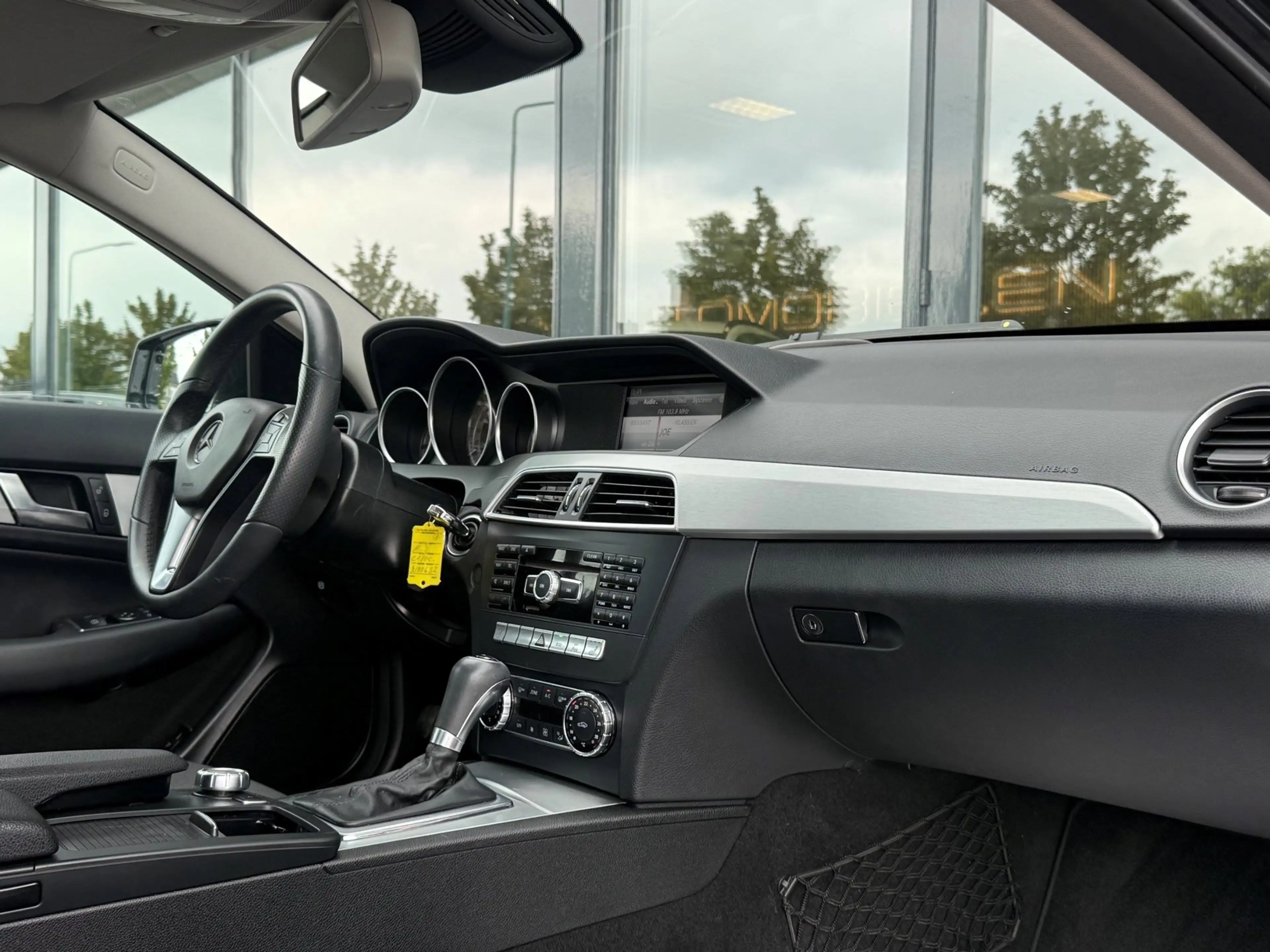 Mercedes-Benz C 180 Coupé Ambition 18inch AMG Automaat Xenon Navi 4850 — photo 17