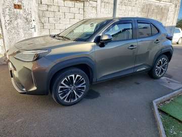 Hybrid 1.5 VVT-i Elegant